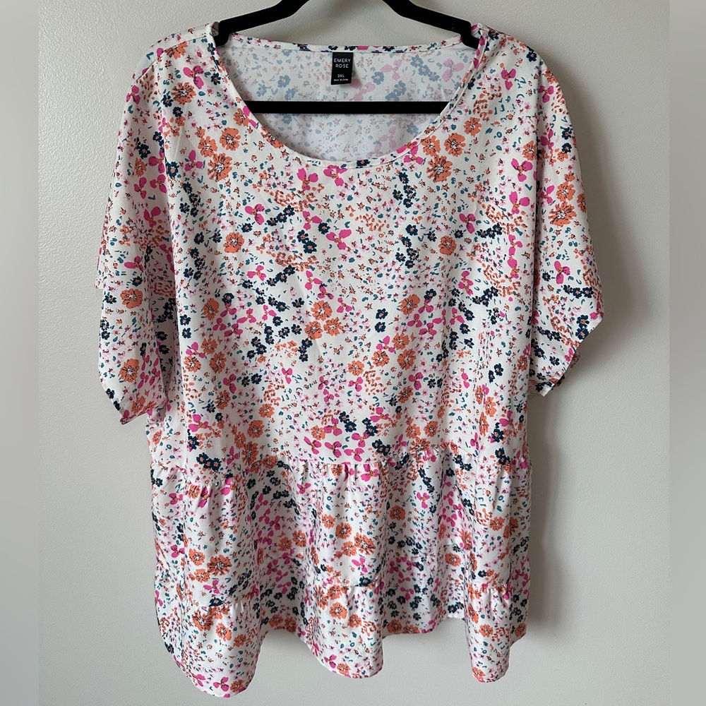 3X Flowy Floral Print Top